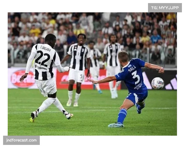 意甲升班马科莫表现超出预期 战术纪律性强成黑马因素 意甲升班马科莫表现超出预期 战术纪律性强成黑马因素