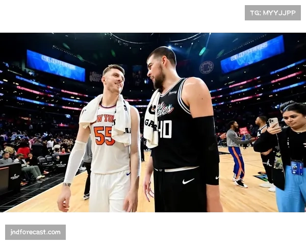 哈尔滕施泰因13+7+4内线支柱 雷霆禁区轮换深度充足 哈尔滕施泰因13+7+4内线支柱 雷霆禁区轮换深度充足